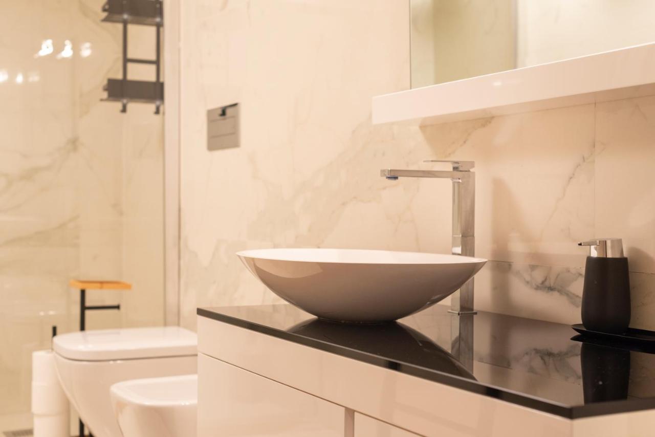 Modern Hospitality Naples Exclusive Stay Exteriör bild