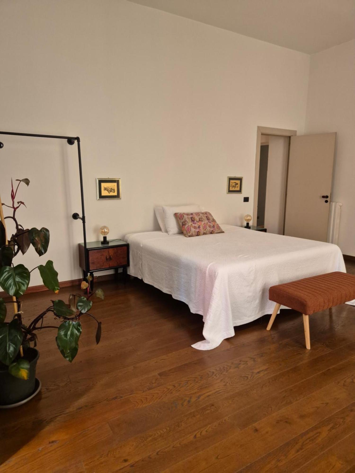 Modern Hospitality Naples Exclusive Stay Exteriör bild