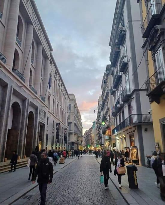 Modern Hospitality Naples Exclusive Stay Exteriör bild